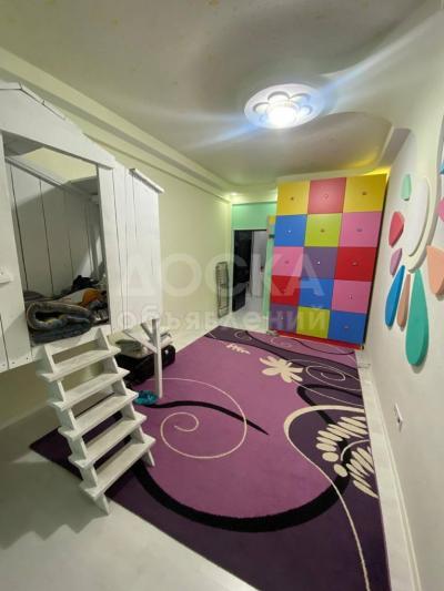 Продаю 3-комнатную квартиру, 90кв. м., этаж - 9/10, филармония.