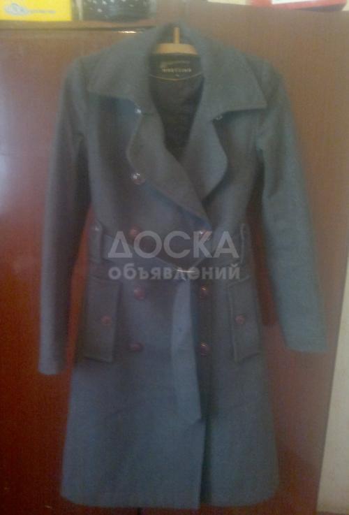 Стильное женское пальто