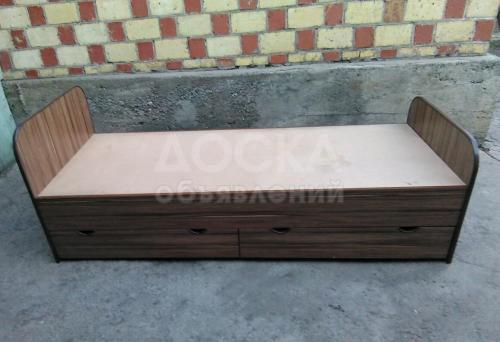Продаю односпальный кровать в отл.состоянии всего за 3500сом