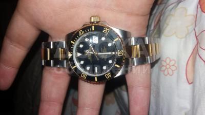 Продаю часы Rolex submarine все подробности при звонке