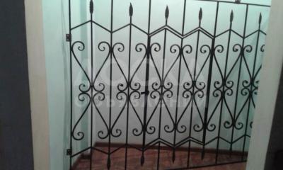 Продается новая решетка на окна и лоджии на балкон с маленькой дверью, размер 170 на 150 см, декоративная ковка, цвет черный и золотистый по краям