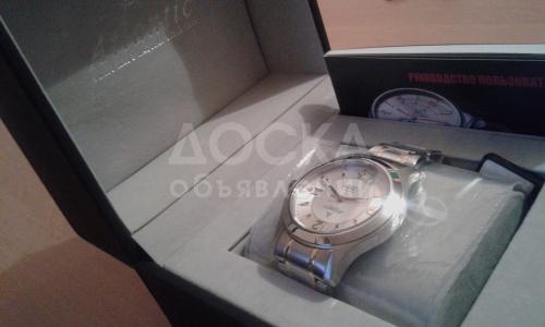 Продаю часы (швейцария) мужские. Достойный и очень приятный подарок.