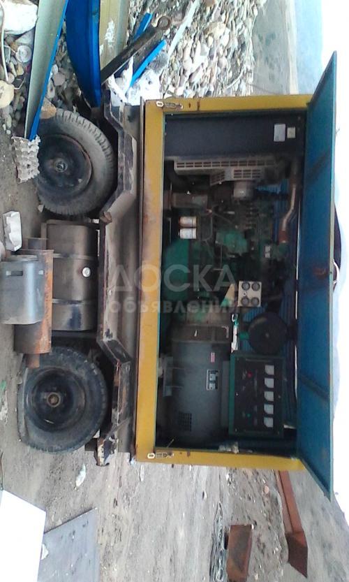 Продаю. Колесный дизельный генератор 150квт.