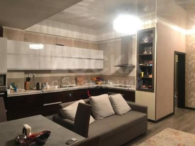 Продаю 3-комнатную квартиру, 82кв. м., этаж - 5/10, 12 микрорайон.