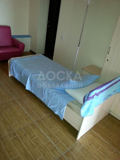 Продаю односпальные кровати с матрацем