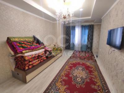 Продаю 2-комнатную квартиру, 78кв. м., этаж - 8/10,  мкр джал .