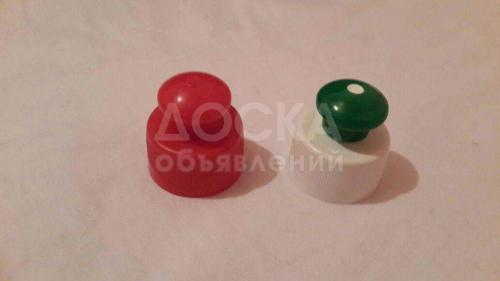Продаю крышки пластиковые "грибок" в количестве 32 000 шт. Производство Турция.