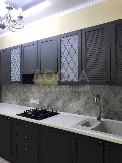 Продаю 3-комнатную квартиру, 125кв. м., этаж - 10/10, 7 микрорайон.