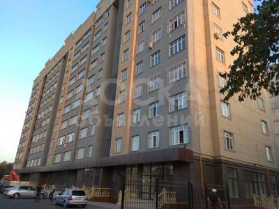 Продаю 2-комнатную квартиру, 65кв. м., этаж - 9/10, Баха/Льва Толстого..