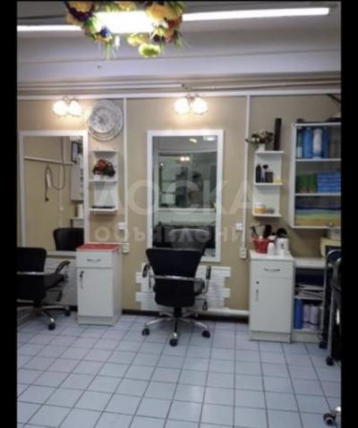 Продаю помещение свободного назначения 40кв. м., Аламединский район .