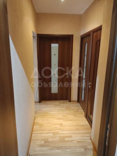 Продаю 3-комнатную квартиру, 64кв. м., этаж - 2/9, Московская-Правда.