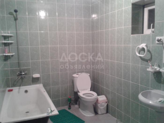 Продаю дом 4-ком., 92кв. м., этаж-1, 5-сот., стена кирпич, Месароша.