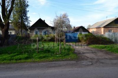 Продаю дом 3-ком., 46кв. м., этаж-1, 6.7-сот., стена саман, ул. Элебесова \ пер. Байкальский.