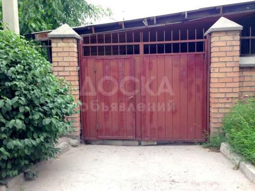 Продаю 4-ком., 89кв. м., этаж-1, 5-сот., стена кирпич, ЦЕНТР, улица Алаарчинская-68 (Абдымомунова), р-он Фрунзе-М.Гвардия,