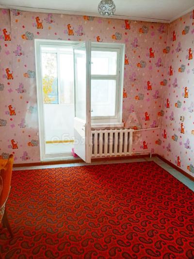 Продаю 2-комнатную квартиру, 47кв. м., этаж - 3/3, кудайберген.