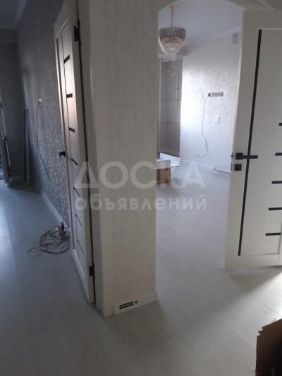 Продаю 1-комнатную квартиру, 48кв. м., этаж - 6/6, мкр. Аламедин-1;.