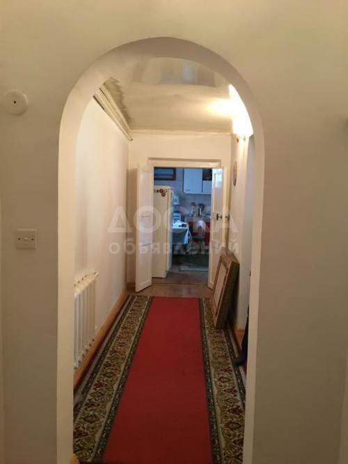 Продаю дом 5-ком., 120кв. м., этаж-1, 10-сот., стена кирпич, село Орто-Сай.