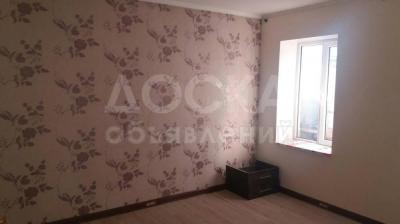 Продаю дом 1-ком., 170кв. м., этаж-1, 4-сот., стена кирпич, Т.Молдо.