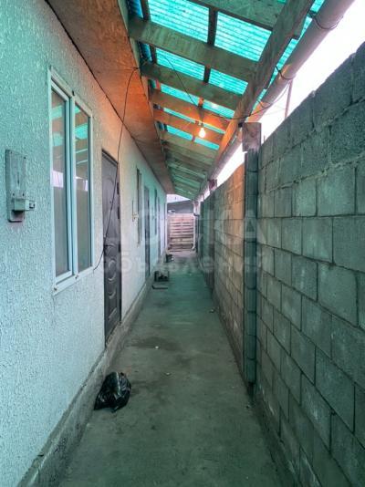 Продаю 1-комнатную квартиру, 19,1кв. м., этаж - 1/1, Алыкулова Льва Толстого .