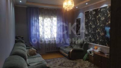 Продаю 2-комнатную квартиру, 48кв. м., этаж - 2/3, Кудайберген.