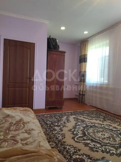 Продаю дом 5-ком. 100кв. м., этаж-1, 15-сот., стена кирпич, Кун Туу.