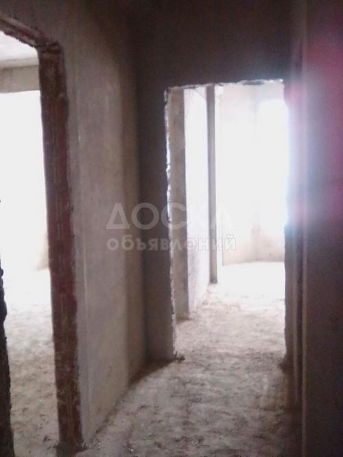 Продаю квартиру 1-ком., 43,5кв. м., этаж - 6/10, 12 мкр.