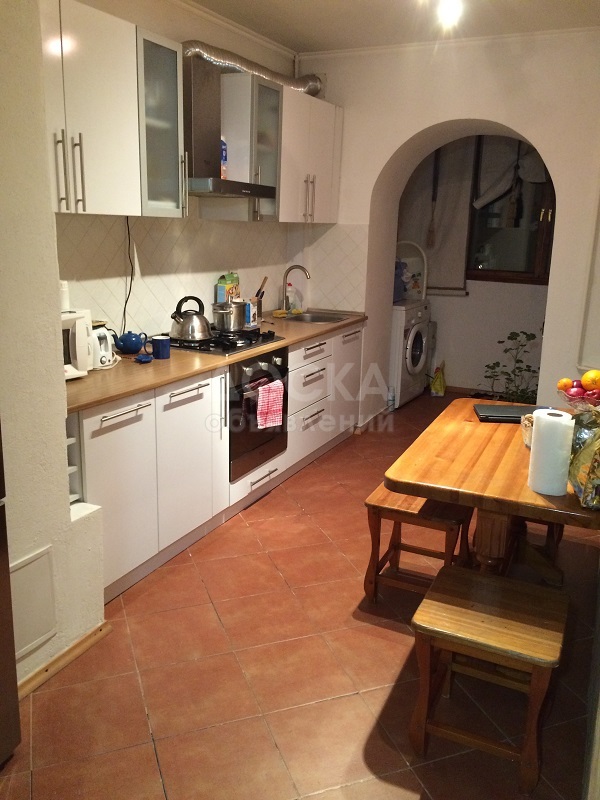 Продаю 2 кв. Индив. Московская-К.Акиева (Fedex)