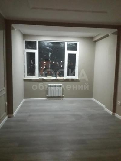 Продаю 4-комнатную квартиру, 128кв. м., этаж - 6/8, 3 мкр, ниже Орто-Сайского рынка..