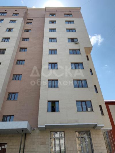 Продаю 2-комнатную квартиру, 65кв. м., этаж - 7/10, мкр.Джал.