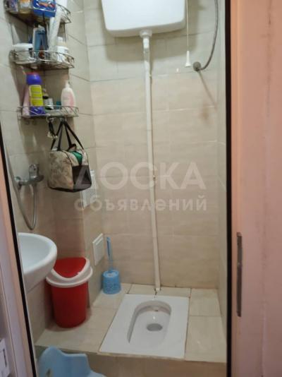 Продаю 1-комнатную квартиру, 28кв. м., этаж - 2/4, горькая матросова.