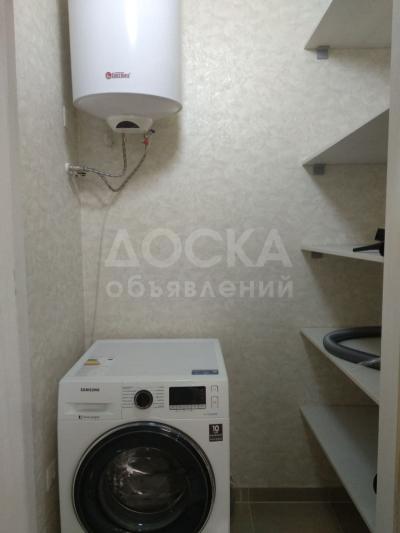 Продаю 2-комнатную квартиру, 80кв. м., этаж - 4/10, Токтоналиева 61.