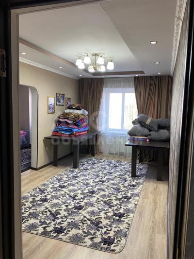 Продаю 5-комнатную квартиру, 96кв. м., этаж - 4/5, Сокулук р-н г Шопоков новостройка д20.