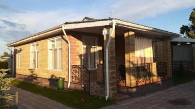 В связи с выездом продаю новый, 4х комнатный коттедж в пансионате Париж-2.