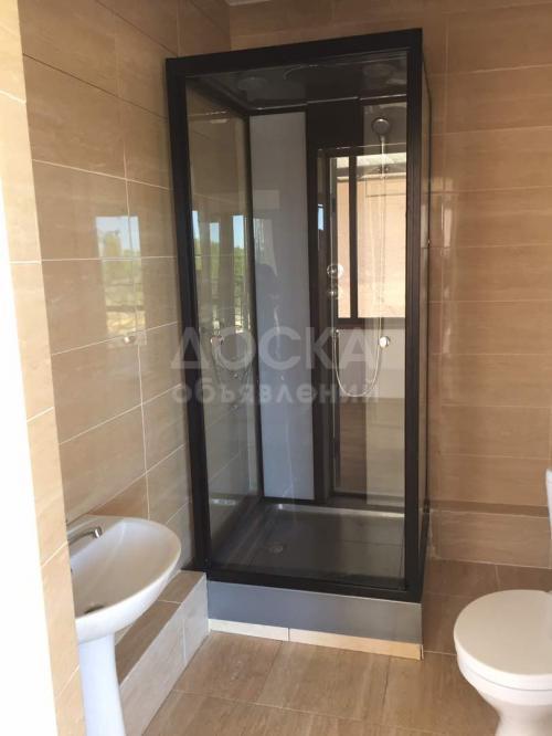 Samsung Galaxy J7 (8 ядер, 5.5" экран SuperAMOLED, 16 Гб, 13 мегапикселей и т.д.