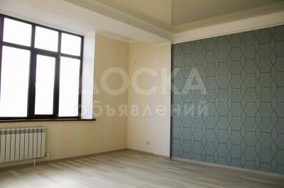 Продаю квартиру 3-ком., 109кв. м., этаж - 4/6, каралаева.