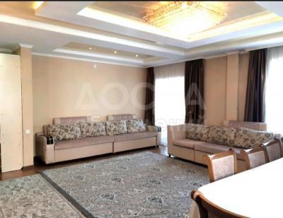 Продаю 3-комнатную квартиру, 99кв. м., этаж - 3/5, ул. Мамыркалиева 16Б/35 (бывшая Октябрьская) пересекает Салиева.