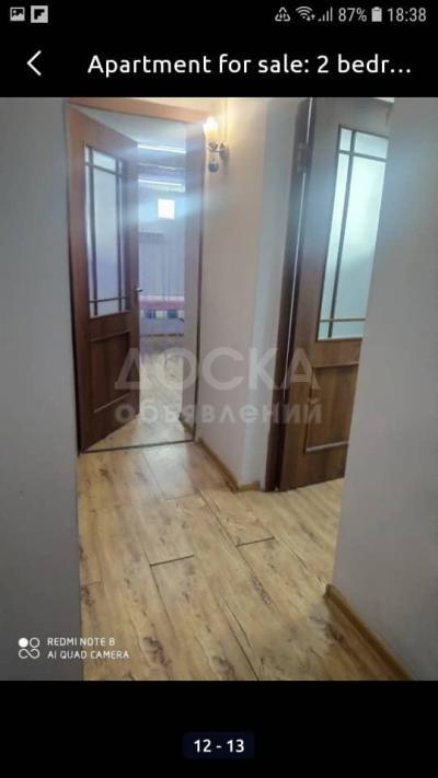 Продаю 2-комнатную квартиру, 100кв. м., этаж - 1/4, В районе мед. академии.