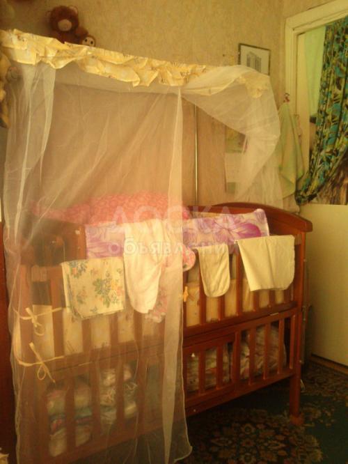 Продаю детскую кроватку