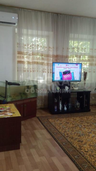 Продаю дом 5-ком. 80кв. м., этаж-1, 15-сот., стена кирпич, С. Беловодское.