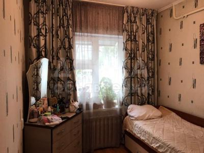 Продаю квартиру 4-ком., 73.6кв. м., этаж - 1/9, Мкр. Восток-5.