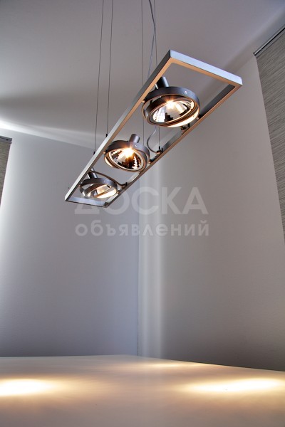 Люстры, светильники, софиты