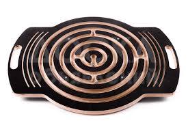 Продаю балансир лабиринт для ног. Увлекательная игра развивающая физические и интеллектуальные способности. Рекомендована специалистами для детей до 10 лет.