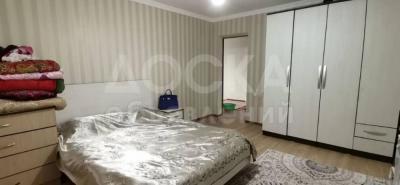 Продаю дом 4-ком. 170кв. м., этаж-2, 4.5-сот., стена кирпич, Ж/м Алтын-Ордо ул.Горького .