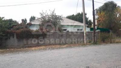 Продаю дом 5-ком. 100кв. м., этаж-1, 17-сот., стена другое, чуйская область сокулукский район военно-антоновка фрунзе 208.