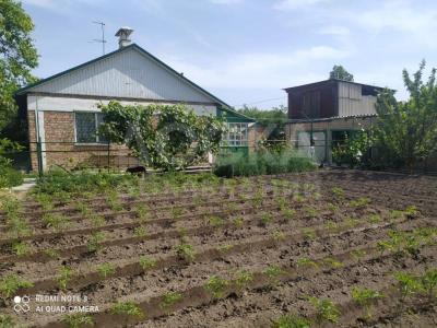 Продаю дом 4-ком. 80кв. м., этаж-1, 6.5-сот., стена кирпич, село Киршелк, ул. Верхняя дом 48/1.