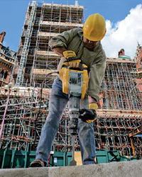 Отбойный молоток для лома бетона и.т.д. в аренду по 800 сом в сутки.