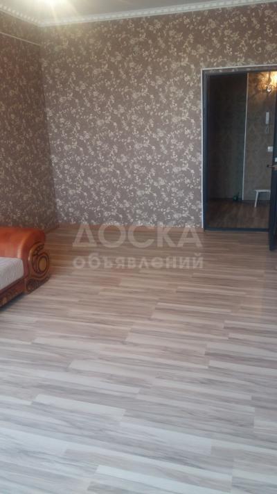 Продаю квартиру 1-ком., 44кв. м., этаж - 7/10, ул.Алайская 35.