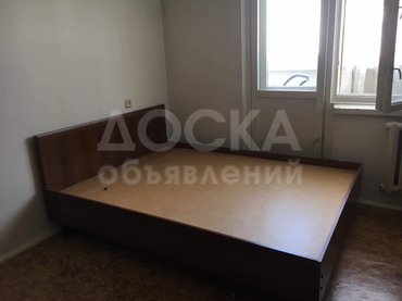 Двуспальная кровать