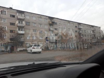 Продаю 5-комнатную квартиру, 100+кв. м., этаж - 5/5, Сокулукский р-н., г.Шопоков.