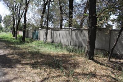 Продаю дом 3-ком. 1кв. м., этаж-1, 80-сот., стена саман, Село Садовое, Московский район.